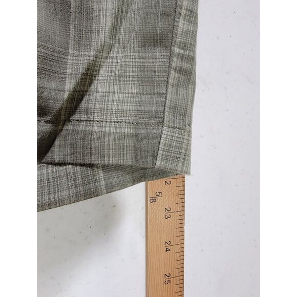 Tommy Bahama Men's Green Plaid Shorts - sz 36 - Picture 5 of 7